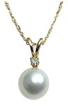 Pearl Pendant with Diamond Accent