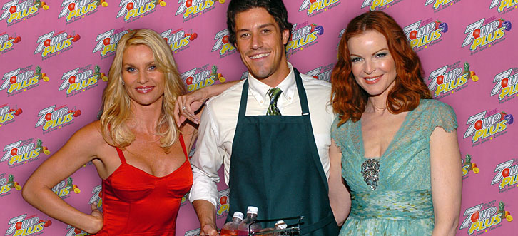 Desperate Housewives Marcia Cross and Nicollette Sheridan with Brandon Quinn