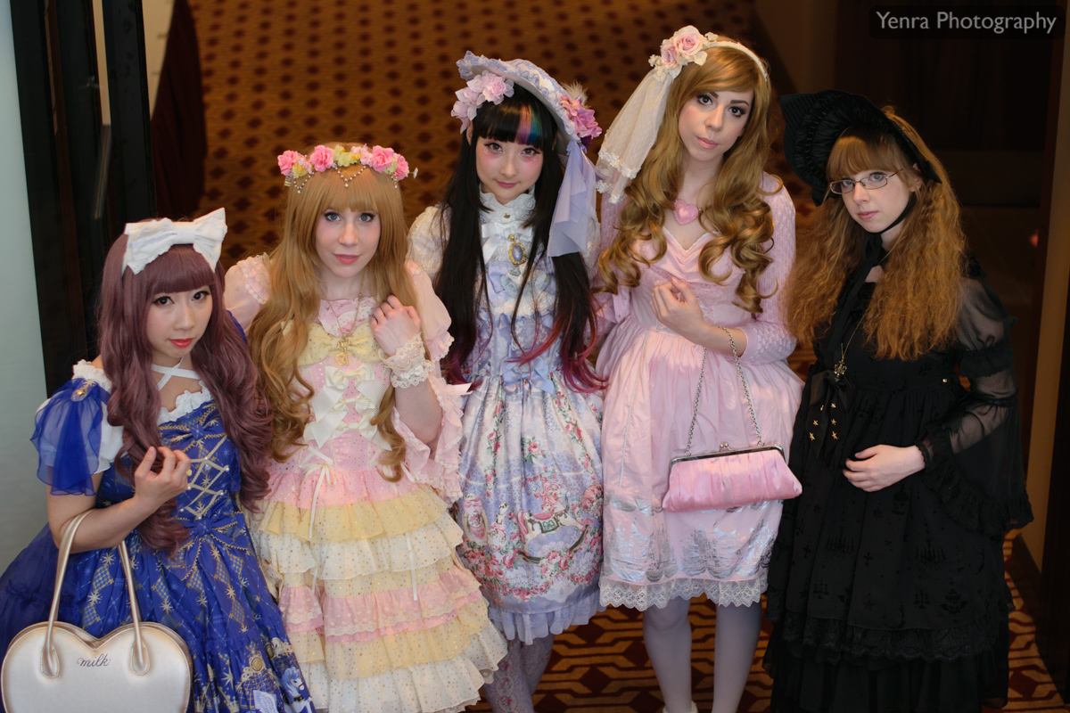 Rinrin Doll hosted the Lolita Tea Party at Tekko 2015