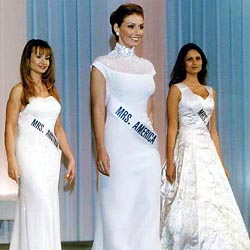 Mrs. World Pictures